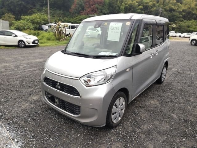 5759 Mitsubishi Ek space B11A 2018 г. (LUM Kobe Nyusatsu)